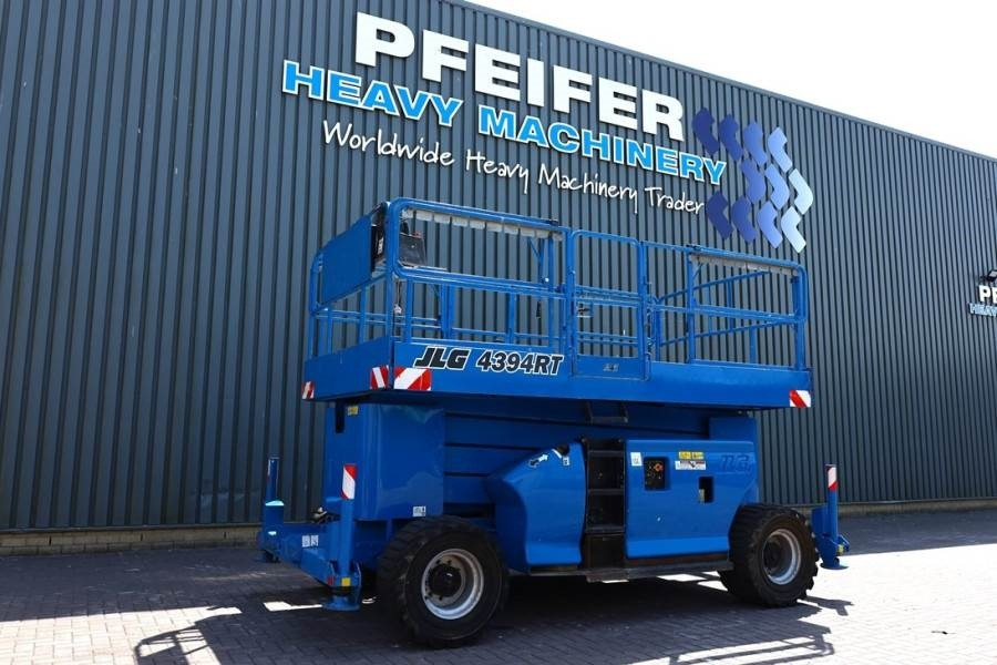 JLG 4394RT Diesel, 4x4 Drive, 15.1m Working Height, 56 - Lift u obliku makaza: slika 1 JLG 4394RT Diesel, 4x4 Drive, 15.1m Working Height, 56 - Lift u obliku makaza: slika 1