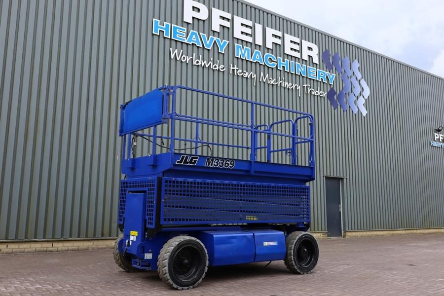 JLG M3369 Hybrid, 12m Working Height, 450kg Capacity, - Lift u obliku makaza: slika 1 JLG M3369 Hybrid, 12m Working Height, 450kg Capacity, - Lift u obliku makaza: slika 1