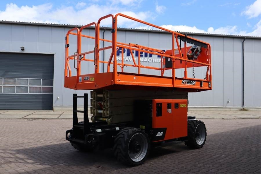 JLG RT3369 Unused, Diesel, 12m Working Height, 454kg C - Lift u obliku makaza: slika 2 JLG RT3369 Unused, Diesel, 12m Working Height, 454kg C - Lift u obliku makaza: slika 2
