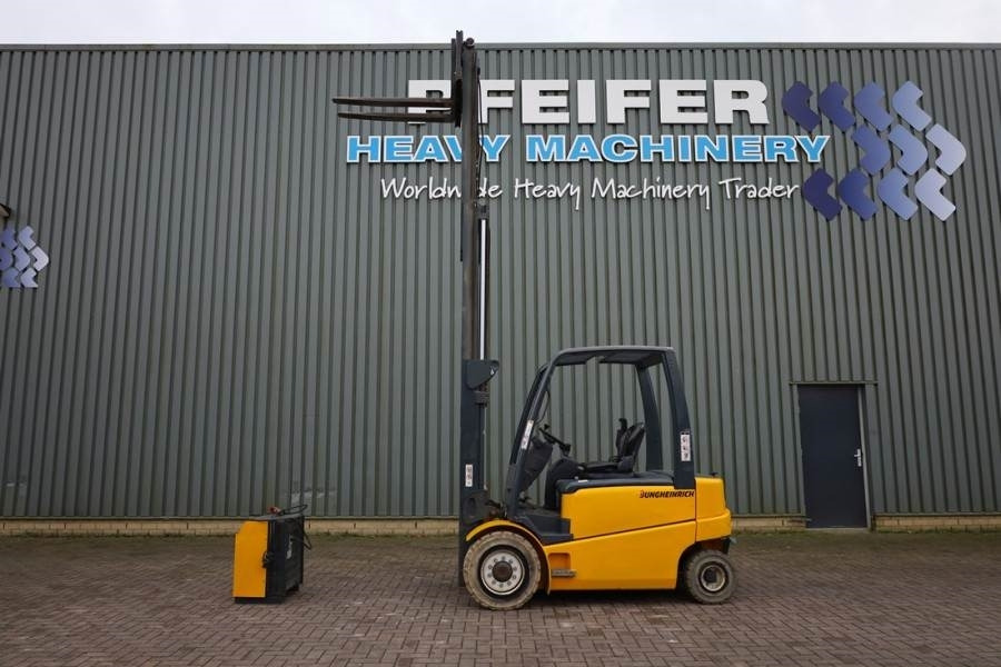 Jungheinrich EFG535 Electric, Lifting Height 4700mm, Freelift 1 - Dizel viljuškar: slika 3 Jungheinrich EFG535 Electric, Lifting Height 4700mm, Freelift 1 - Dizel viljuškar: slika 3