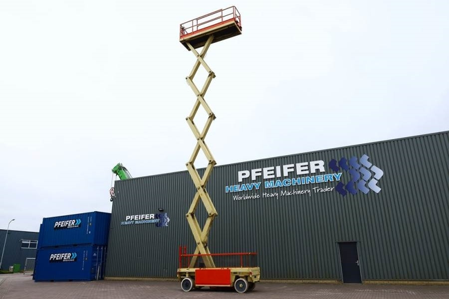 Liftlux SL153-12 Electric, 17.3m Working Height, 500kg Cap - Lift u obliku makaza: slika 3 Liftlux SL153-12 Electric, 17.3m Working Height, 500kg Cap - Lift u obliku makaza: slika 3