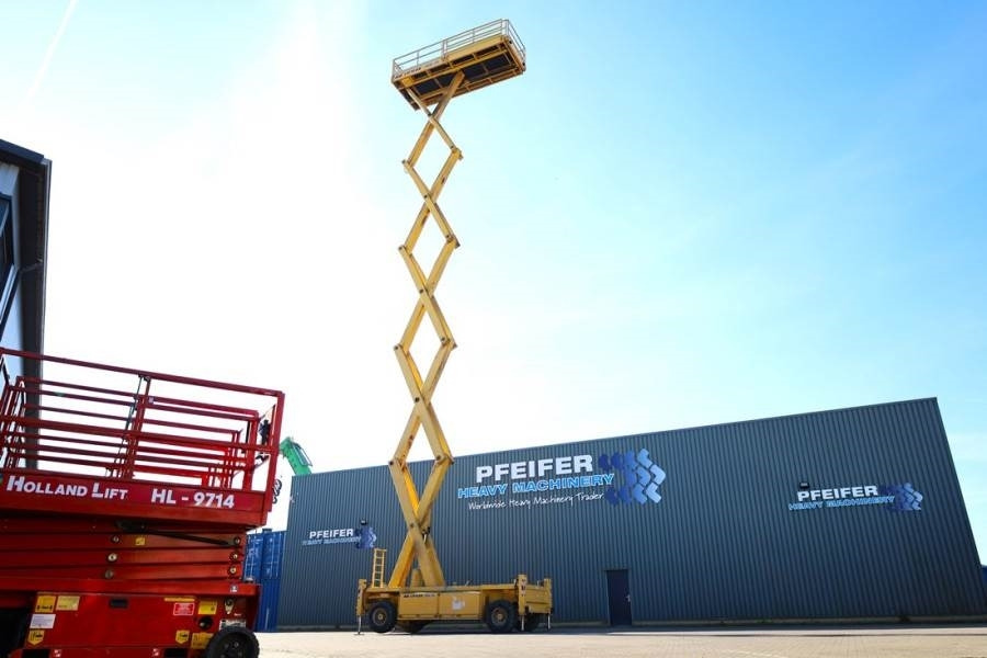 Liftlux SL260-25D4WD Diesel, 4x4 Drive, 9.80m Hydraulic De - Lift u obliku makaza: slika 3 Liftlux SL260-25D4WD Diesel, 4x4 Drive, 9.80m Hydraulic De - Lift u obliku makaza: slika 3