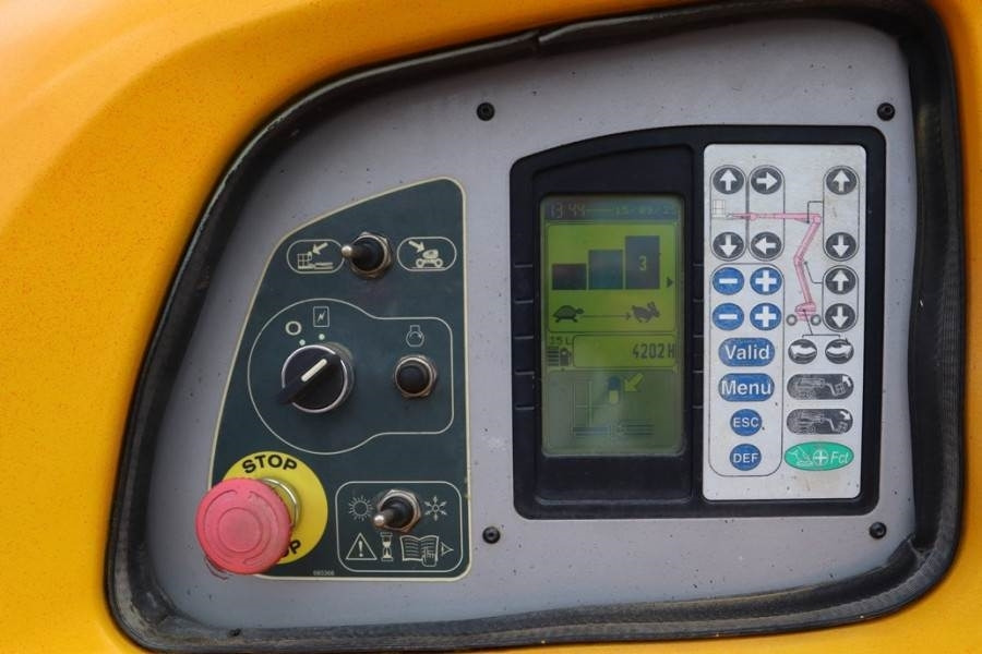 Manitou 160ATJ Diesel, 4x4x4 Drive, 16m Working Height, 8. - Zglobna platforma: slika 4 Manitou 160ATJ Diesel, 4x4x4 Drive, 16m Working Height, 8. - Zglobna platforma: slika 4