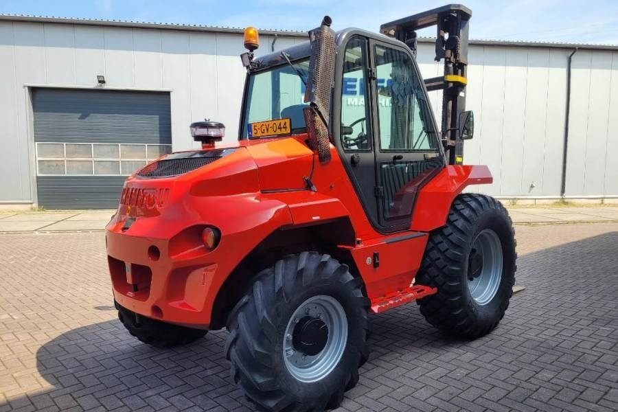 Manitou M30-4 Valid Inspection, *Guarantee, Diesel, 4x4 Dr - Terenski viljuškar: slika 2 Manitou M30-4 Valid Inspection, *Guarantee, Diesel, 4x4 Dr - Terenski viljuškar: slika 2