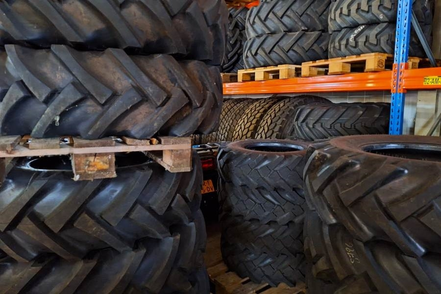 Manitou M30-4 Valid inspection, *Guarantee! Diesel, 4x4 D - Terenski viljuškar: slika 5 Manitou M30-4 Valid inspection, *Guarantee! Diesel, 4x4 D - Terenski viljuškar: slika 5
