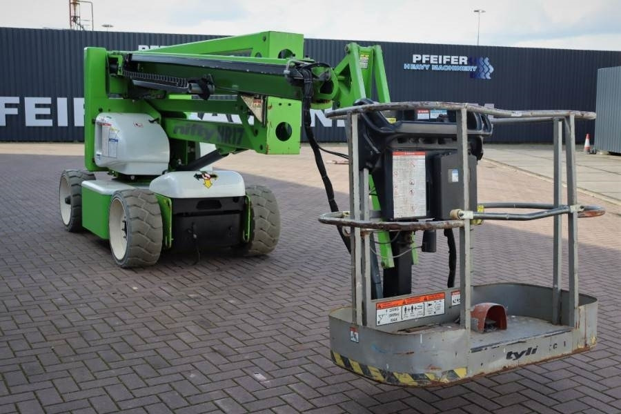 Niftylift HR17NDE HYBRIDE Hybrid Battery & Diesel, 17m Worki - Zglobna platforma: slika 2 Niftylift HR17NDE HYBRIDE Hybrid Battery & Diesel, 17m Worki - Zglobna platforma: slika 2
