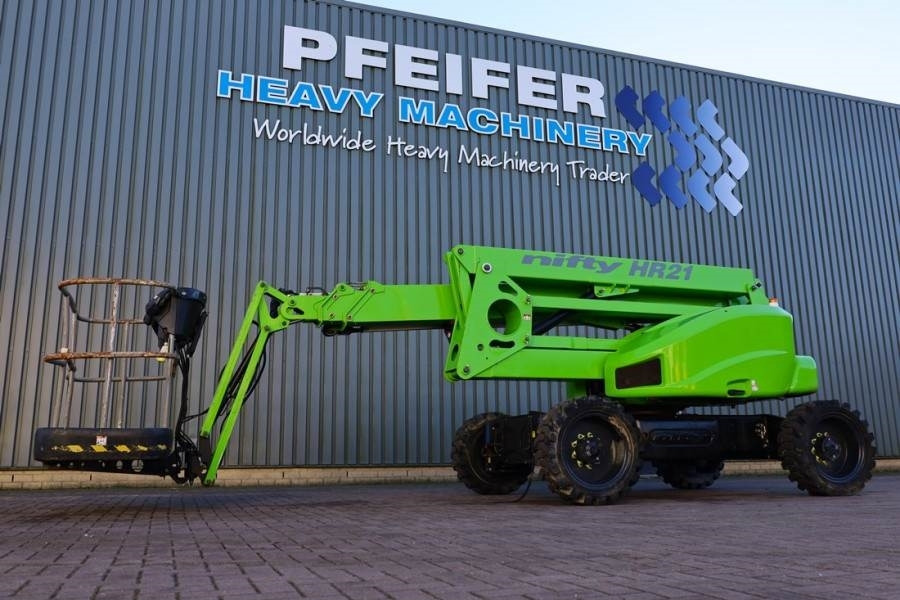 Niftylift HR21D 4x4 MK2 Diesel, 4x4 Drive, 21m Working Heigh - Zglobna platforma: slika 1 Niftylift HR21D 4x4 MK2 Diesel, 4x4 Drive, 21m Working Heigh - Zglobna platforma: slika 1
