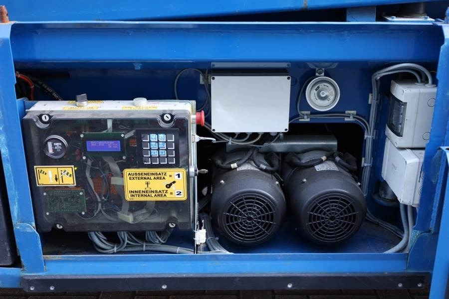 PB LIFT S225-12ES Electric, 22.5m Working Height, 450 - Lift u obliku makaza: slika 3 PB LIFT S225-12ES Electric, 22.5m Working Height, 450 - Lift u obliku makaza: slika 3