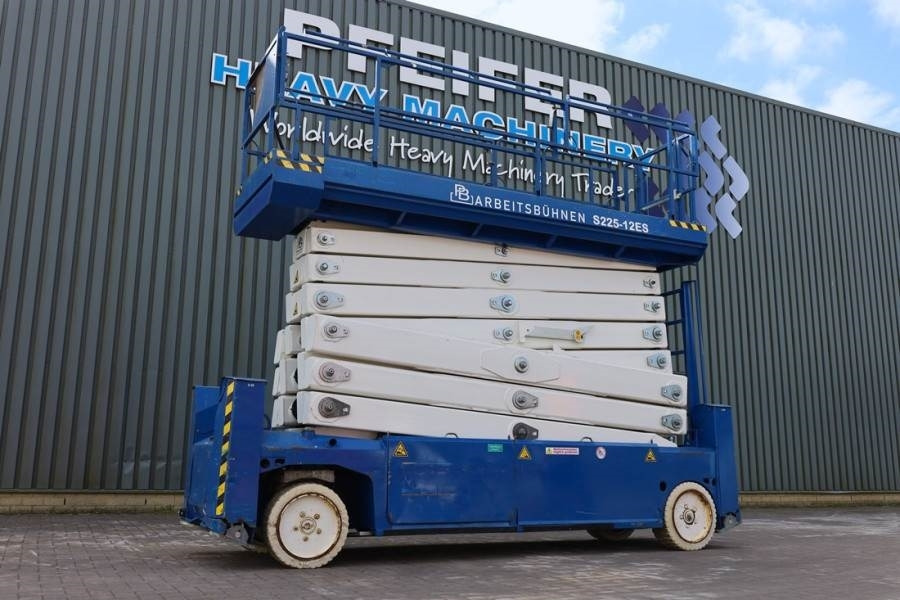 PB LIFT S225-12ES Electric, 22.5m Working Height, 450 - Lift u obliku makaza: slika 1 PB LIFT S225-12ES Electric, 22.5m Working Height, 450 - Lift u obliku makaza: slika 1