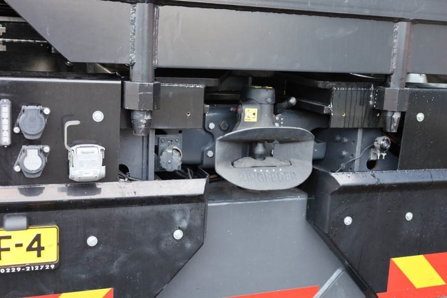 Autokran za sve terene Scania R540 B10x4 With CORMACH 150tm Crane Valid inspecti: slika 17