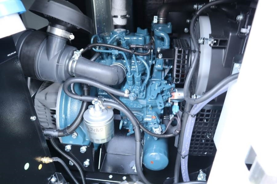 Toranj za osvetljenje Trime X-BOX 4x320 LED Valid inspection, *Guarantee: slika 12 Toranj za osvetljenje Trime X-BOX 4x320 LED Valid inspection, *Guarantee: slika 12