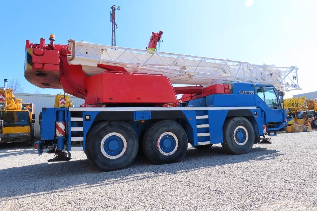 Liebherr LTM 1055-1 - Autokran za sve terene: slika 3 Liebherr LTM 1055-1 - Autokran za sve terene: slika 3