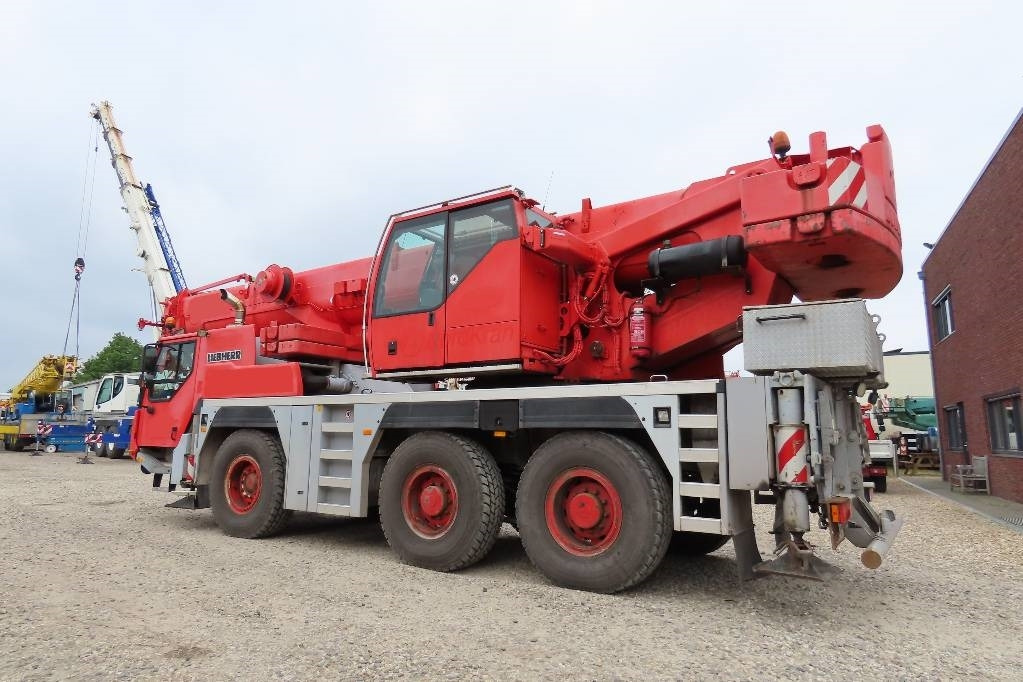 Liebherr LTM 1055-3.2 - Autokran za sve terene: slika 4 Liebherr LTM 1055-3.2 - Autokran za sve terene: slika 4