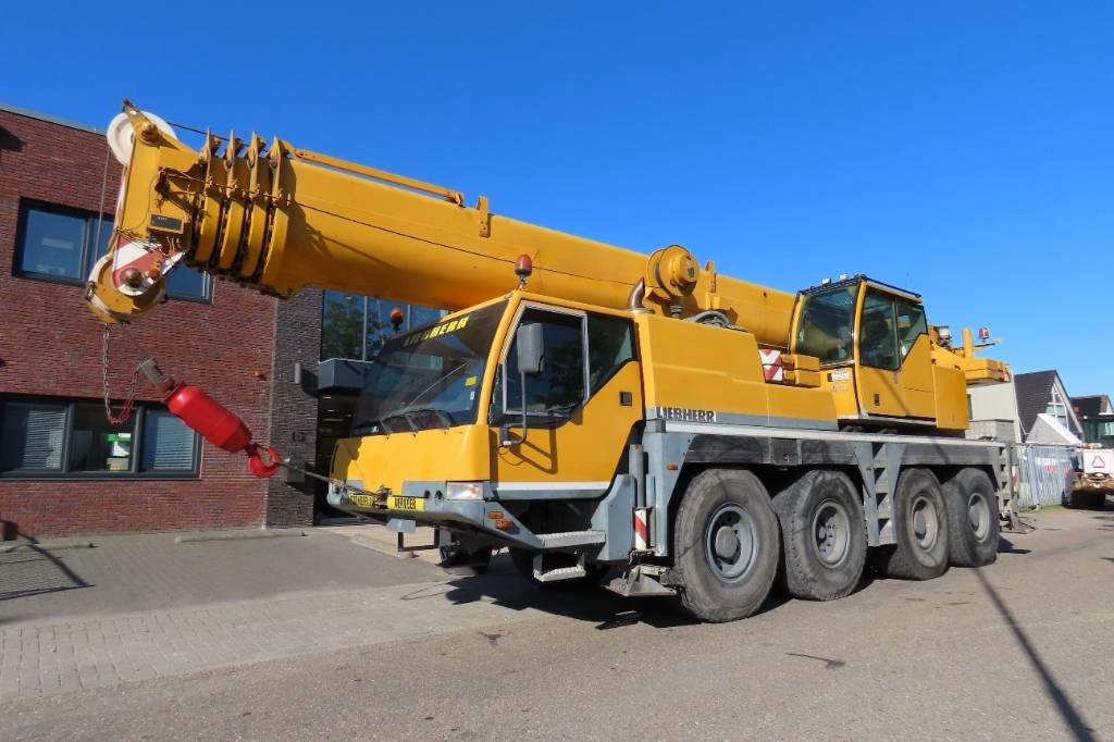 Liebherr LTM 1060-2 - Autokran za sve terene: slika 1 Liebherr LTM 1060-2 - Autokran za sve terene: slika 1