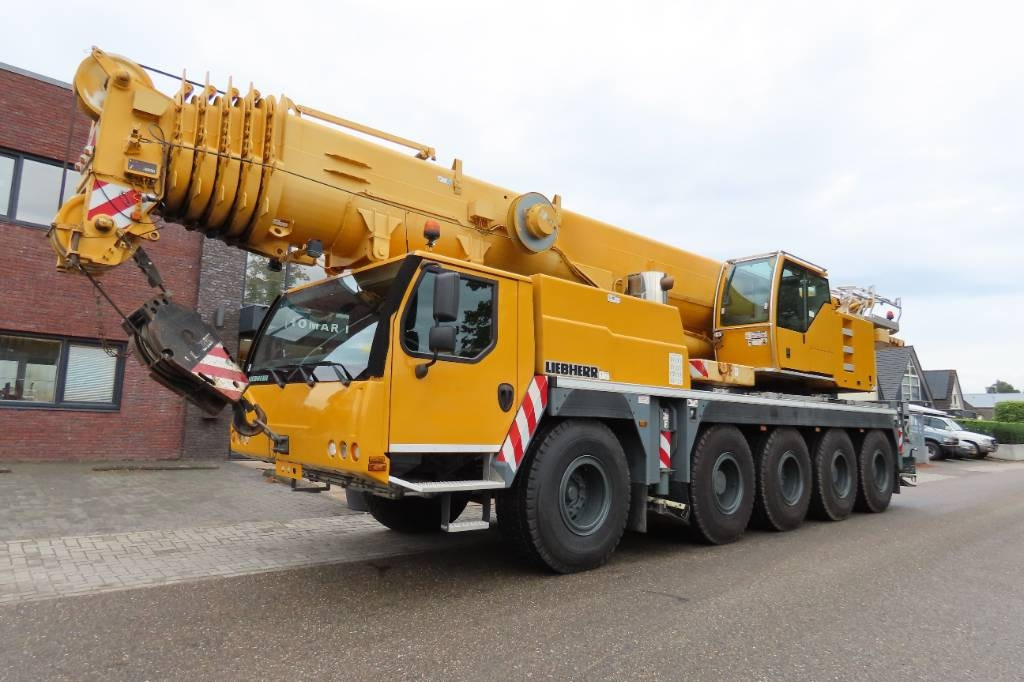 Liebherr LTM 1100-5.2 - Autokran za sve terene: slika 1 Liebherr LTM 1100-5.2 - Autokran za sve terene: slika 1