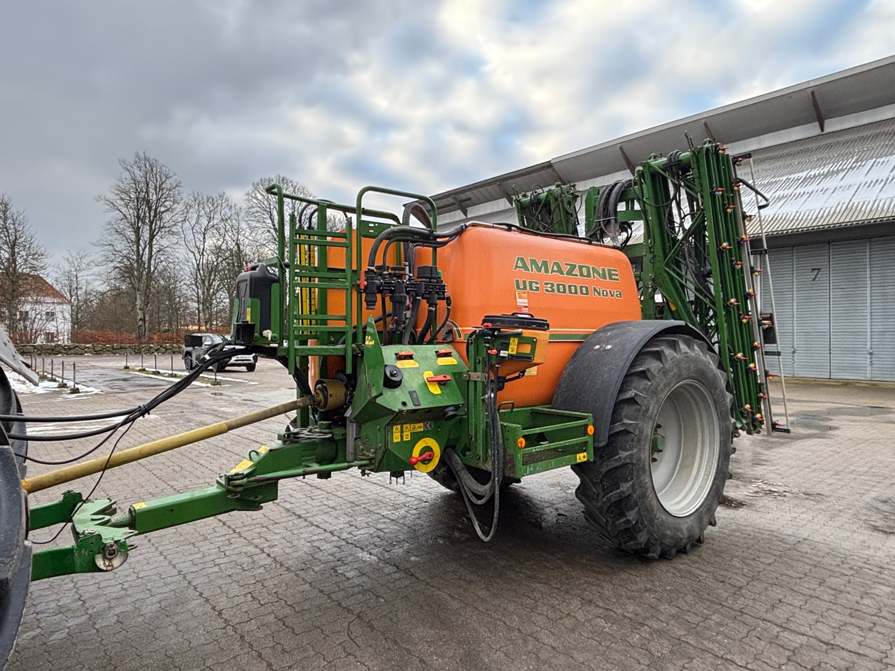 Amazone UG 3000 Nova - Vučena prskalica: slika 1 Amazone UG 3000 Nova - Vučena prskalica: slika 1