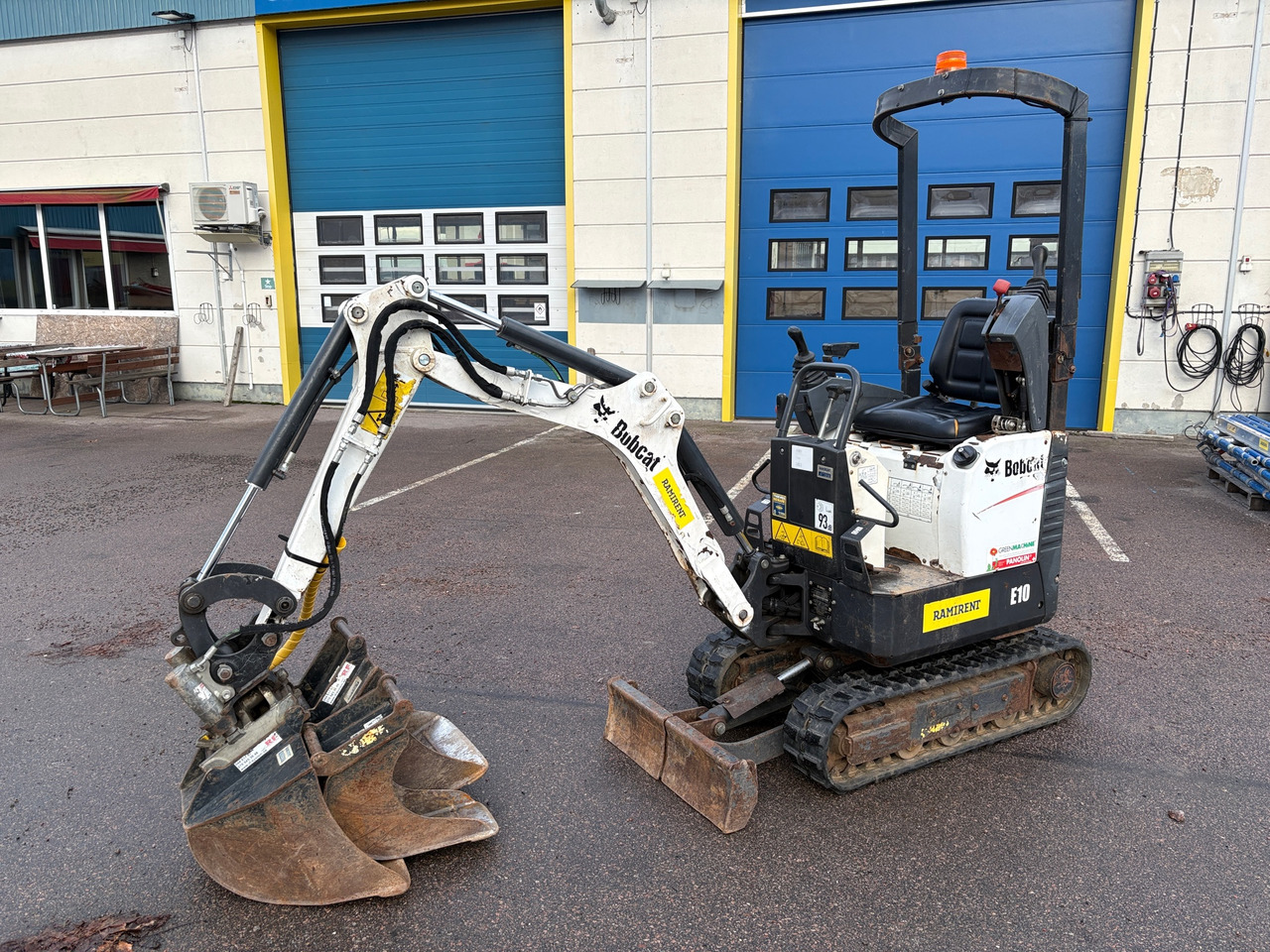 Bobcat E10 - Mini bager: slika 1 Bobcat E10 - Mini bager: slika 1