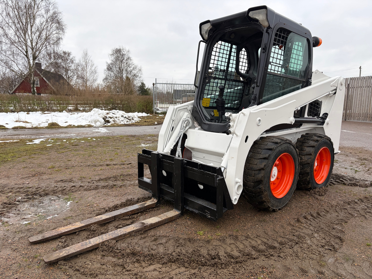 Bobcat S450 - Zglobni utovarivač: slika 1 Bobcat S450 - Zglobni utovarivač: slika 1