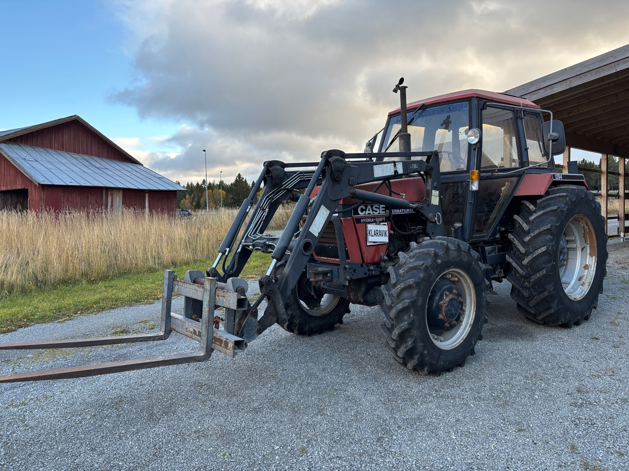 Case International 1394 - Traktor: slika 1 Case International 1394 - Traktor: slika 1