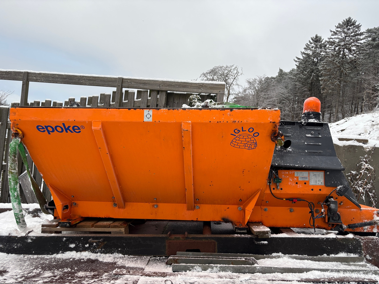 Epoke S2300E - Rasipač peska/ Soli: slika 1 Epoke S2300E - Rasipač peska/ Soli: slika 1