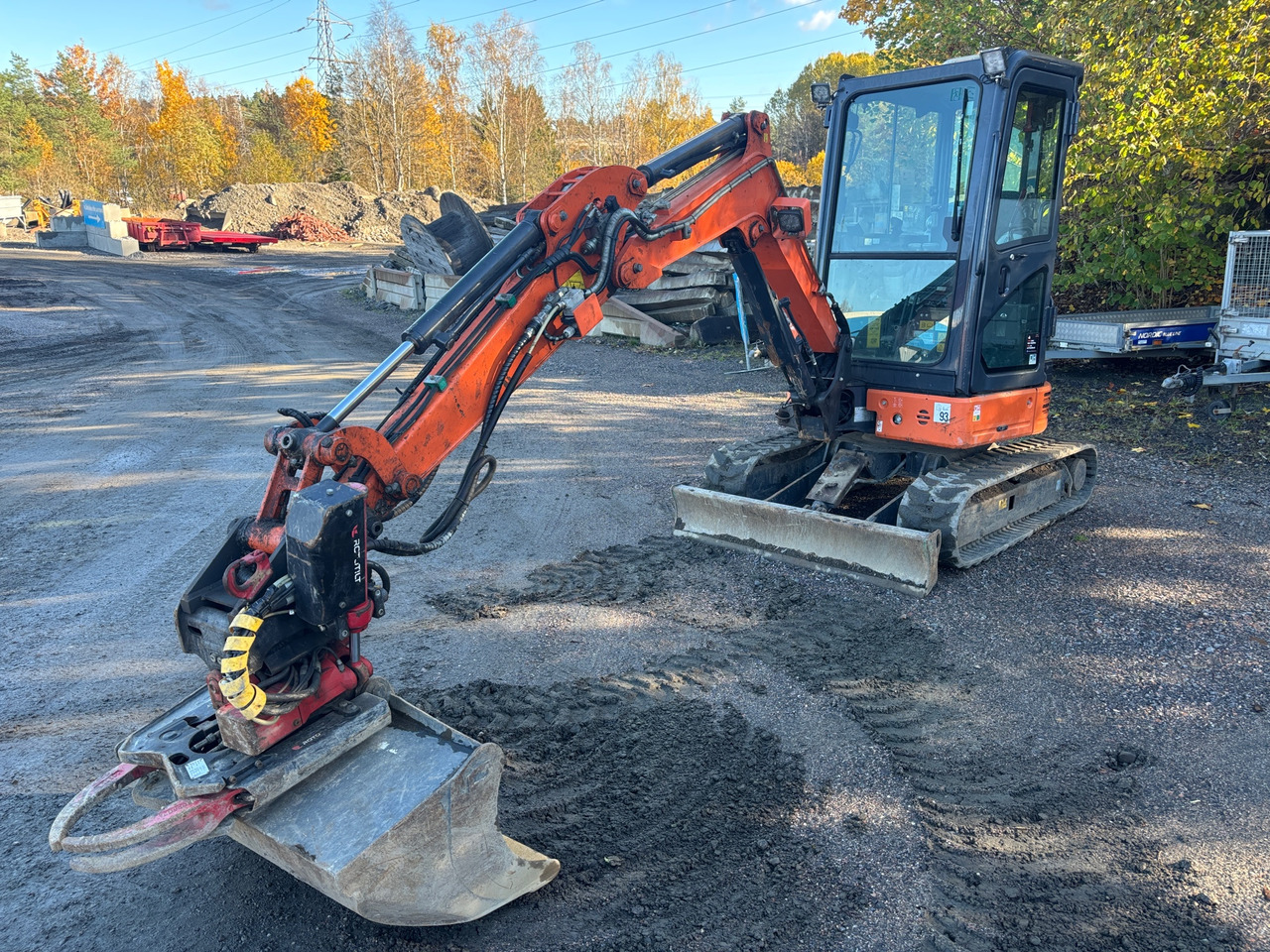 Hitachi ZX26U-5A CR - Bager: slika 1 Hitachi ZX26U-5A CR - Bager: slika 1