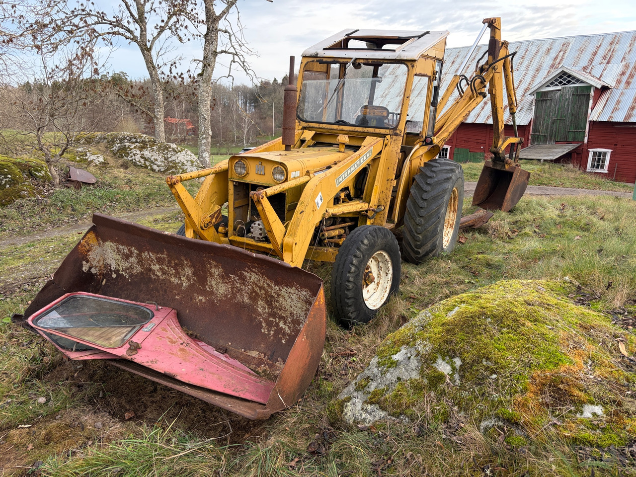 International - Traktor: slika 1 International - Traktor: slika 1