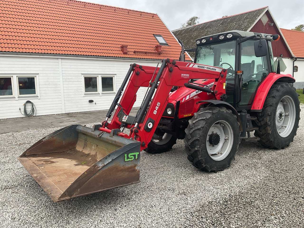 Massey Ferguson 5445 Dyna-4 - Traktor: slika 1 Massey Ferguson 5445 Dyna-4 - Traktor: slika 1