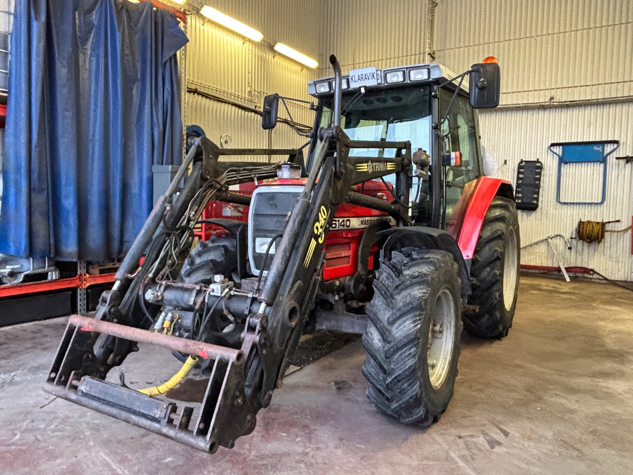 Massey Ferguson 6140 - Traktor: slika 1 Massey Ferguson 6140 - Traktor: slika 1