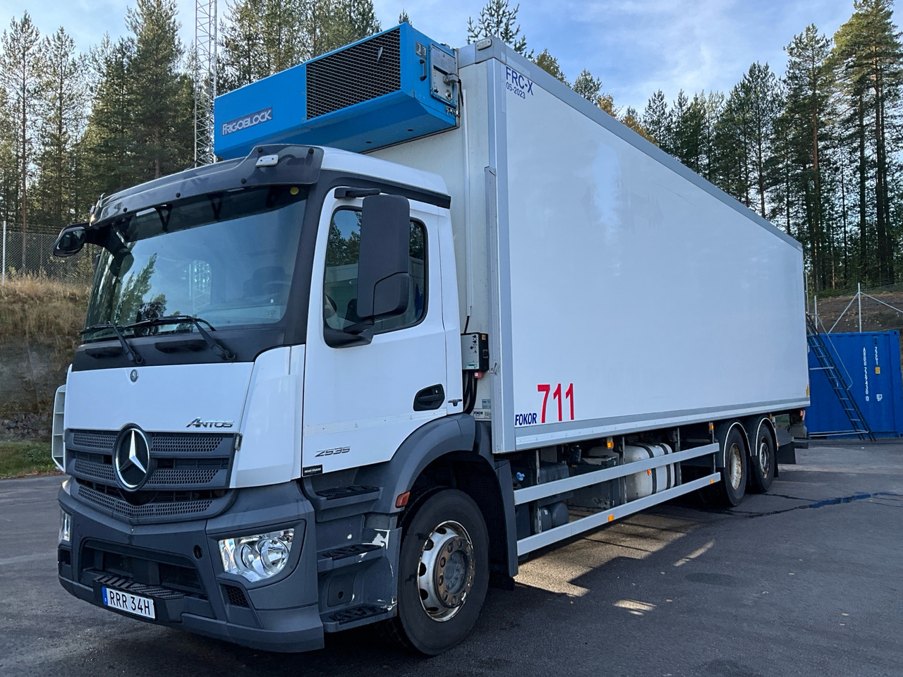 Mercedes-Benz Antos 2535 - Hladnjača: slika 1 Mercedes-Benz Antos 2535 - Hladnjača: slika 1