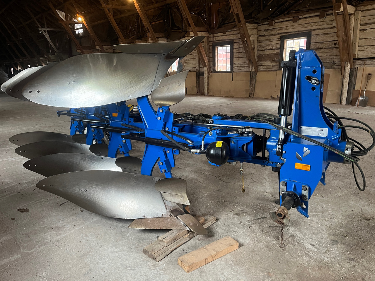 New Holland PMV 4875H-XLD - Plug: slika 1 New Holland PMV 4875H-XLD - Plug: slika 1