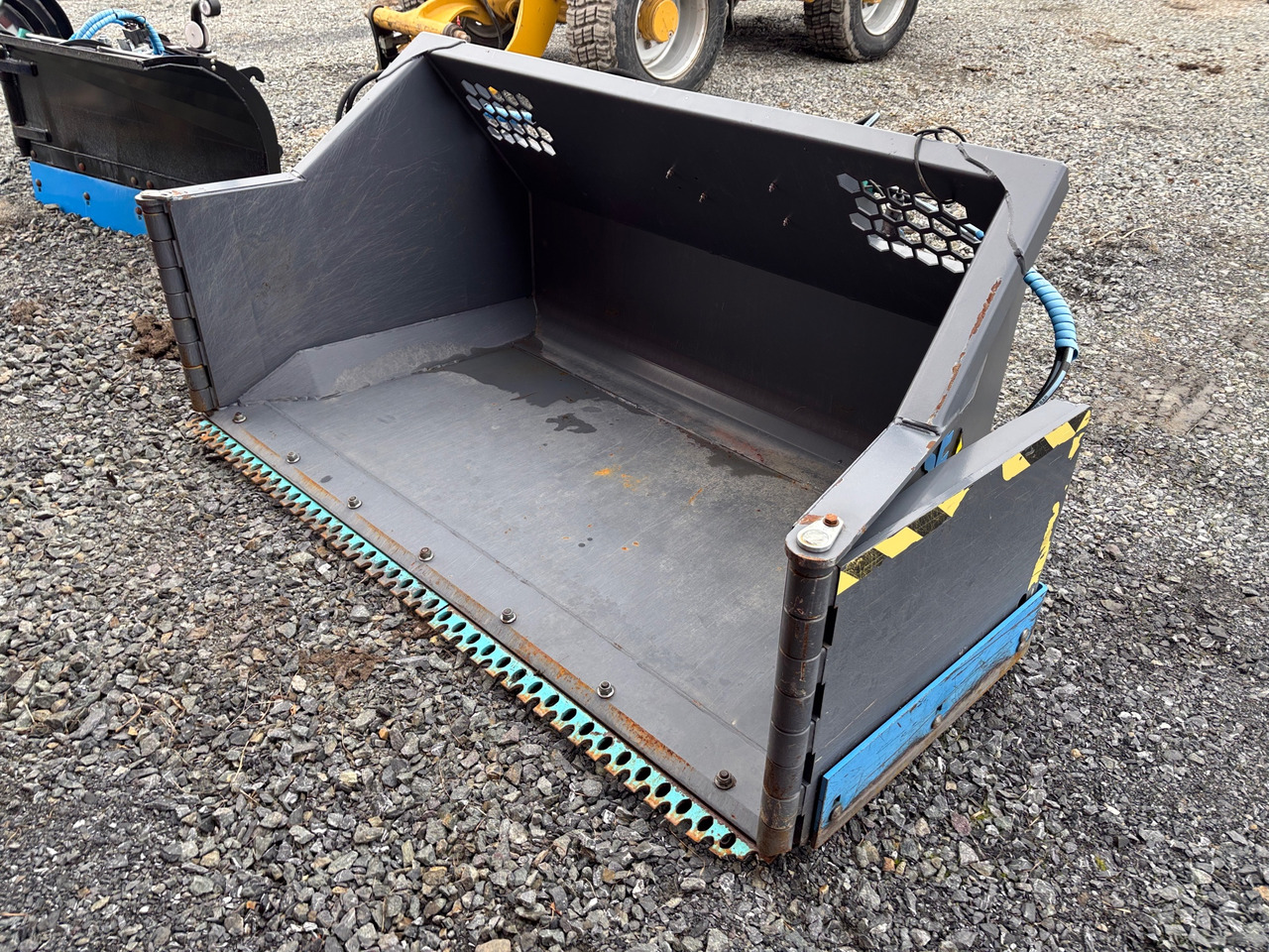 SE - Utovarna kašika: slika 1 SE - Utovarna kašika: slika 1