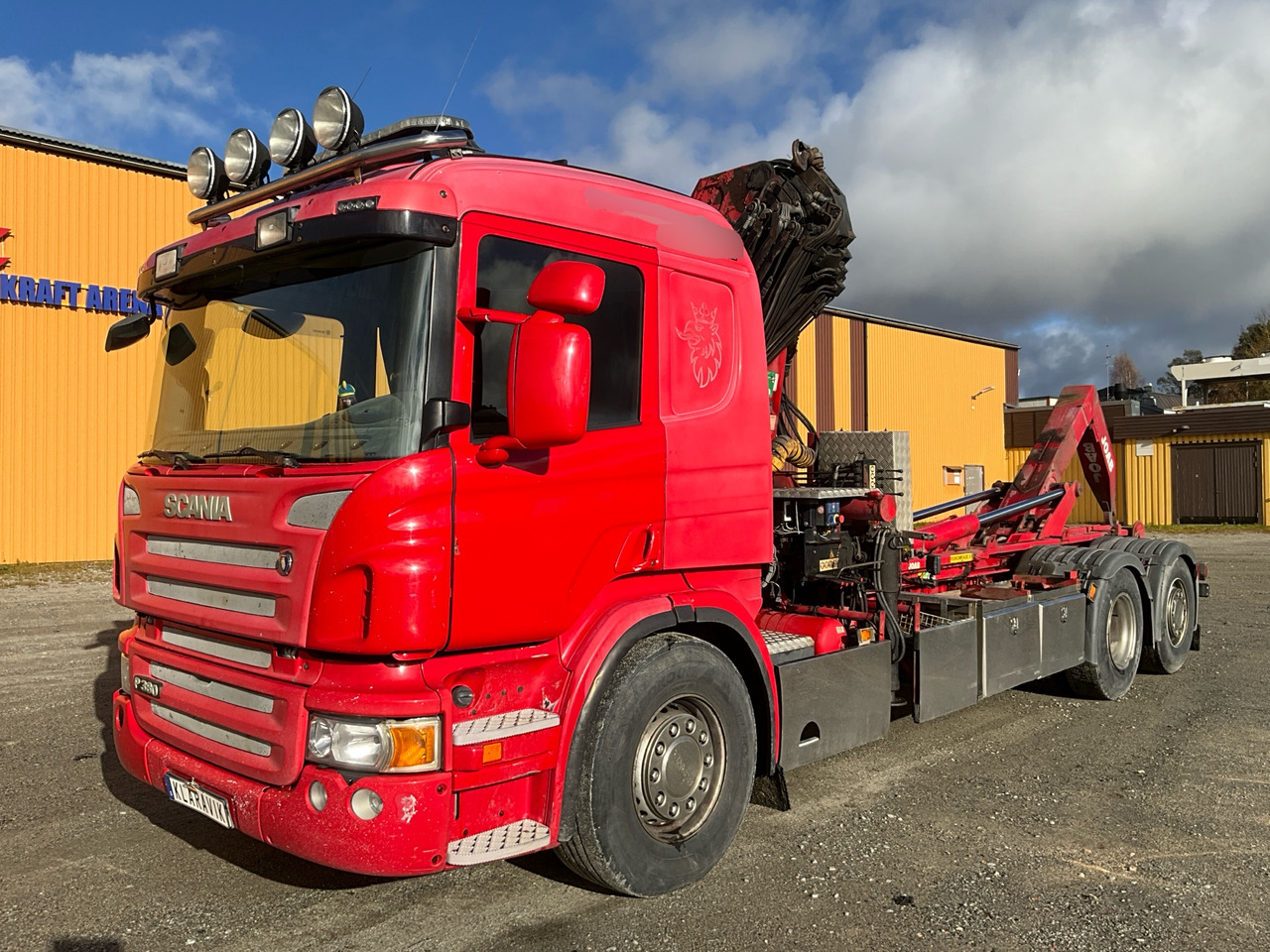 Scania P380 - Kamion sa dizalicom: slika 1 Scania P380 - Kamion sa dizalicom: slika 1
