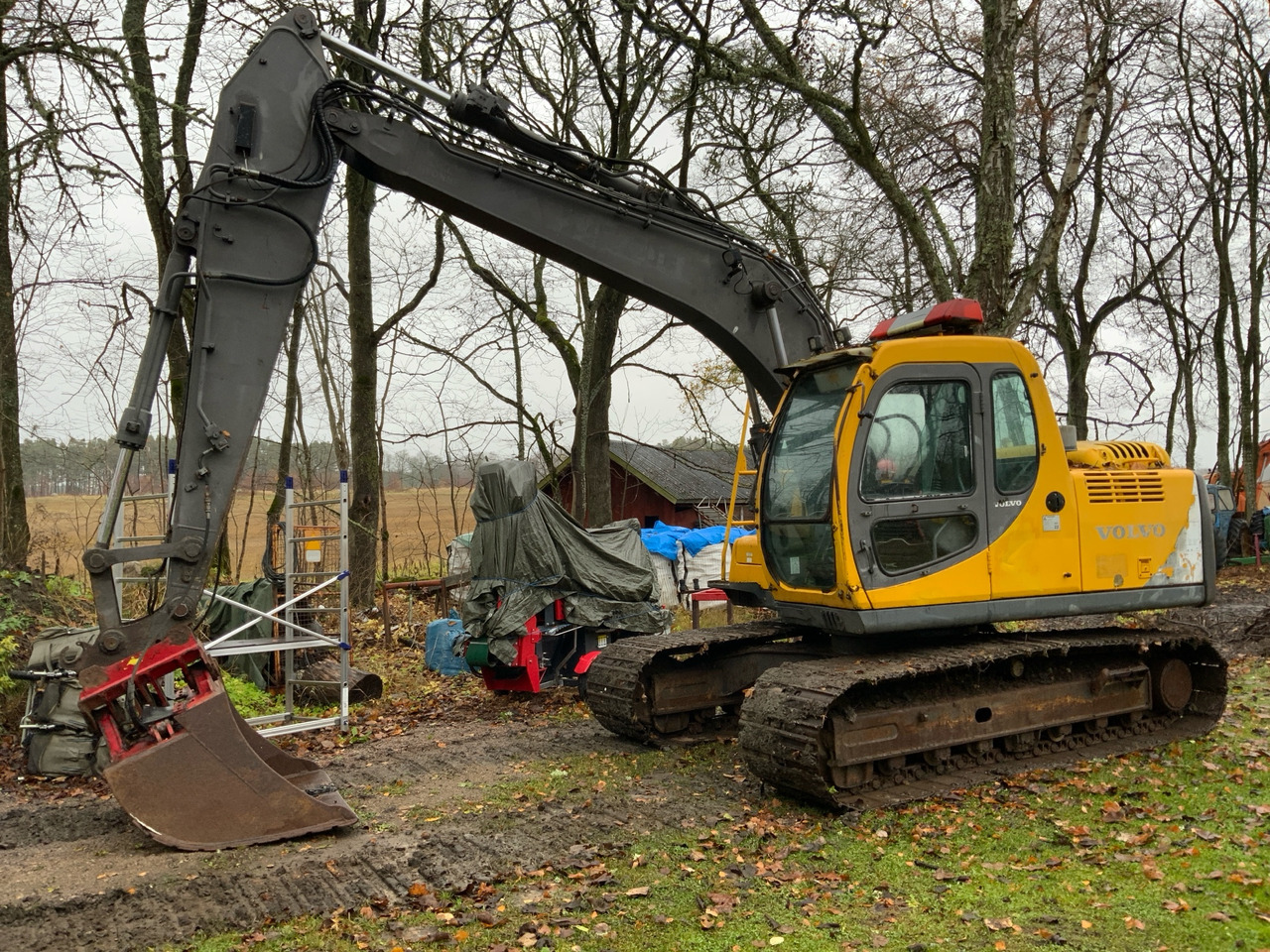 Volvo EC140LC - Bager: slika 1 Volvo EC140LC - Bager: slika 1