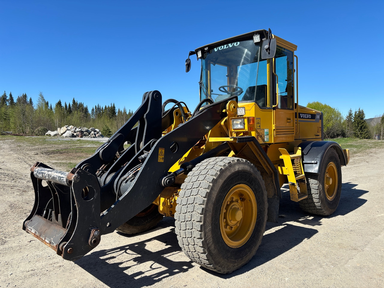 Volvo L70C - Utovarivač točkaš: slika 1 Volvo L70C - Utovarivač točkaš: slika 1