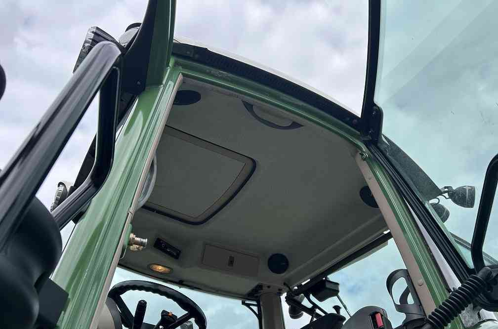 Fendt 828 vario profi scr - Traktor: slika 5 Fendt 828 vario profi scr - Traktor: slika 5