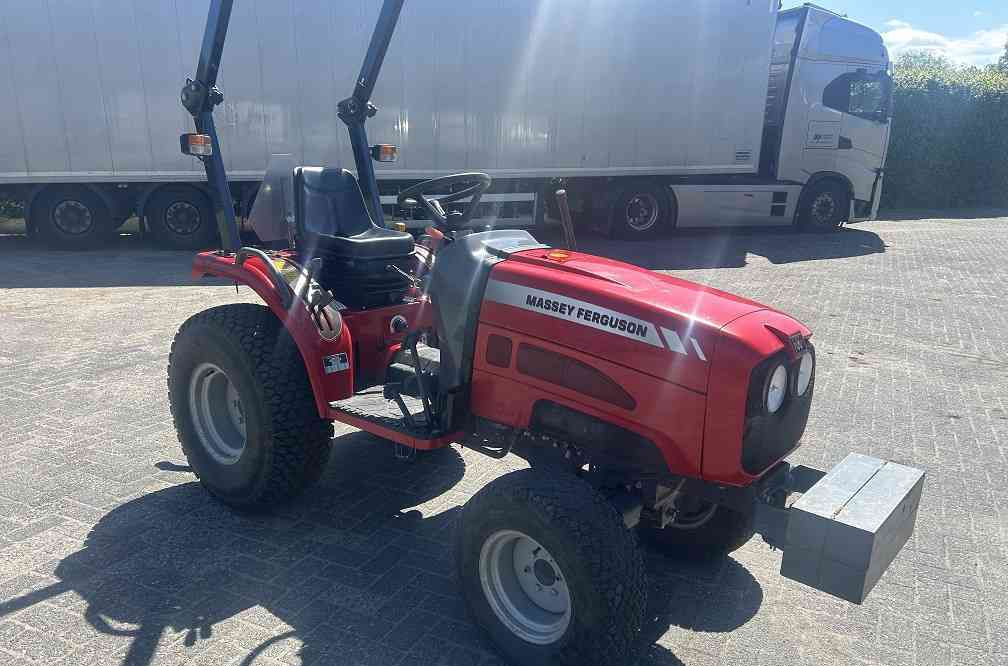 Massey Ferguson 1525 hydrostaat - Traktor: slika 5 Massey Ferguson 1525 hydrostaat - Traktor: slika 5