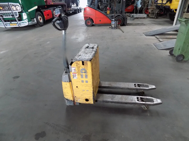 Atlet electrick lift choice off 3 pieces accu - Električni viljuškar: slika 1 Atlet electrick lift choice off 3 pieces accu - Električni viljuškar: slika 1