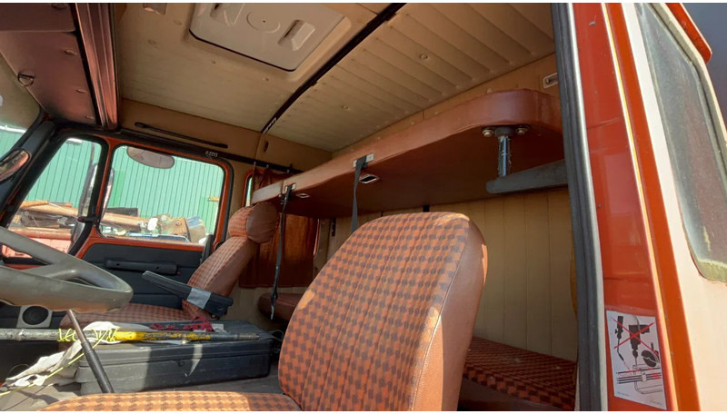 Mercedes-Benz NG Mercedes benz NG 1213 Box truck - Kamion sa zatvorenim sandukom: slika 5 Mercedes-Benz NG Mercedes benz NG 1213 Box truck - Kamion sa zatvorenim sandukom: slika 5