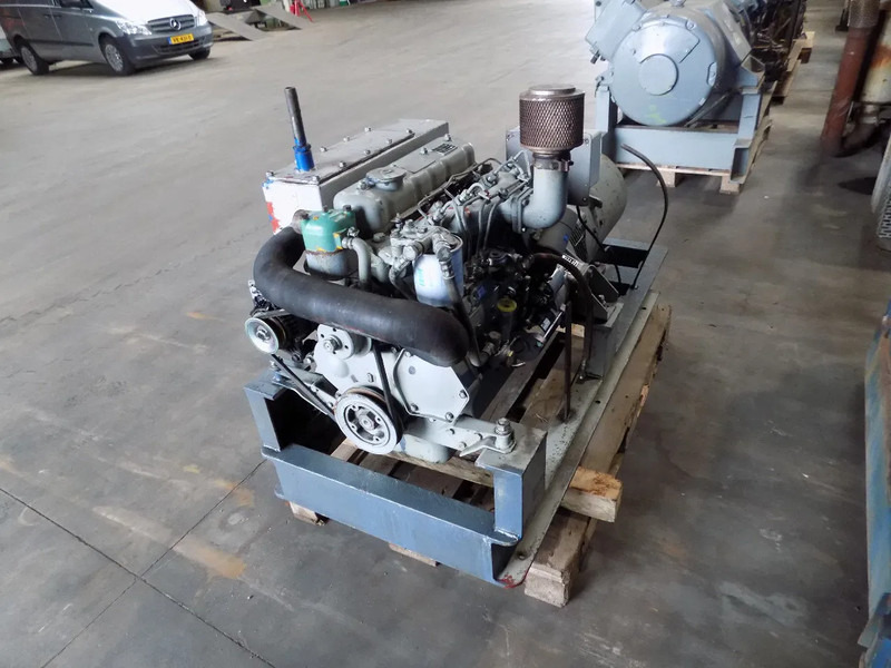 Mitsubishi aggregaat 20 kva - Set generatora: slika 3 Mitsubishi aggregaat 20 kva - Set generatora: slika 3