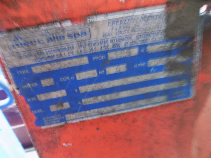 Kompresor za vazduh Scania compressor 20 bar scania compressor 20 bar met generator: slika 8