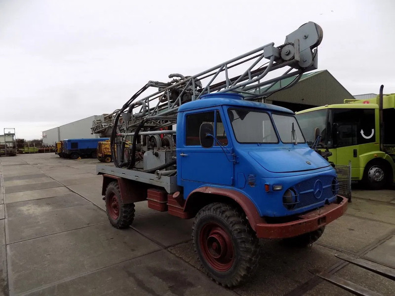 Unimog Mercedes S 404 boormachine Bomag - Veliki kamon za bušenje: slika 5 Unimog Mercedes S 404 boormachine Bomag - Veliki kamon za bušenje: slika 5