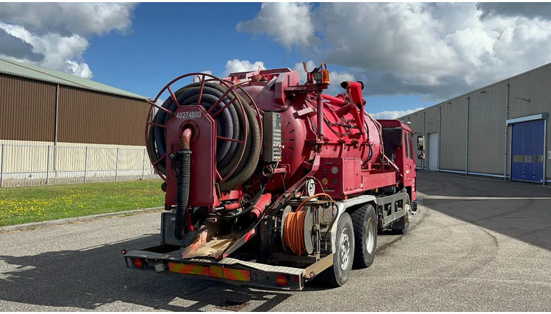 Volvo FL 7 FL7 Vacuum toilet tanker 8000 liter - Vakuumska cisterna: slika 4 Volvo FL 7 FL7 Vacuum toilet tanker 8000 liter - Vakuumska cisterna: slika 4