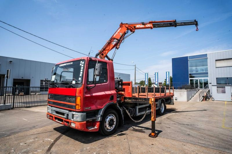 DAF 65.180 - ATLAS 100.1 - Kamion sa tovarnim sandukom, Kamion sa dizalicom: slika 1 DAF 65.180 - ATLAS 100.1 - Kamion sa tovarnim sandukom, Kamion sa dizalicom: slika 1