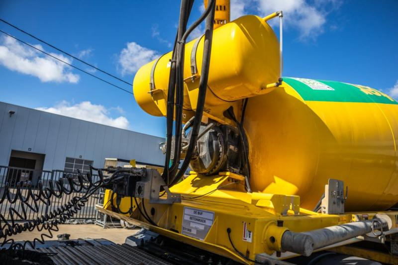 DE BUF BETON MIXER/MALAXEUR/MISCHER-10M3 - Poluprikolica mikser: slika 5 DE BUF BETON MIXER/MALAXEUR/MISCHER-10M3 - Poluprikolica mikser: slika 5