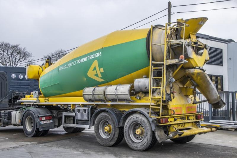 DE BUF BETON MIXER/MALAXEUR/MISCHER-12M3 - Poluprikolica mikser: slika 4 DE BUF BETON MIXER/MALAXEUR/MISCHER-12M3 - Poluprikolica mikser: slika 4