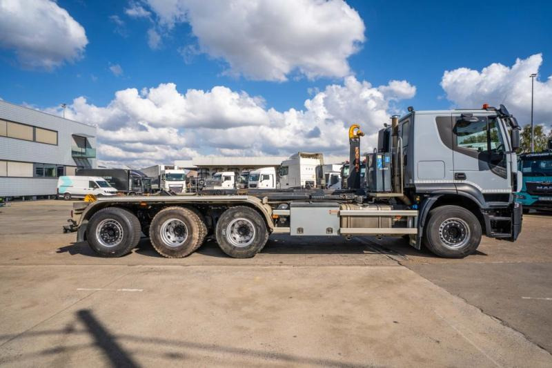 Iveco X-WAY 460 - Kamion sa hidrauličnom kukom: slika 3 Iveco X-WAY 460 - Kamion sa hidrauličnom kukom: slika 3