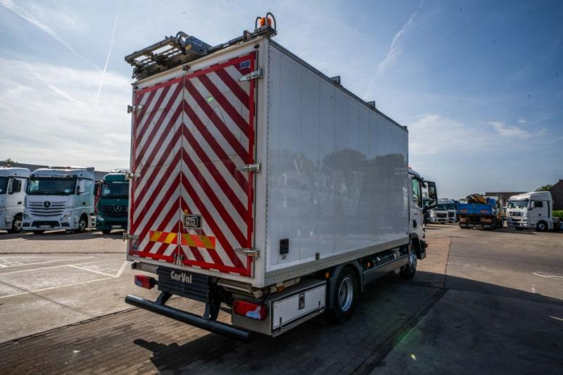 MAN TGL 10.190 BL - CARVAL INBOUW - Kamion sa zatvorenim sandukom: slika 4 MAN TGL 10.190 BL - CARVAL INBOUW - Kamion sa zatvorenim sandukom: slika 4