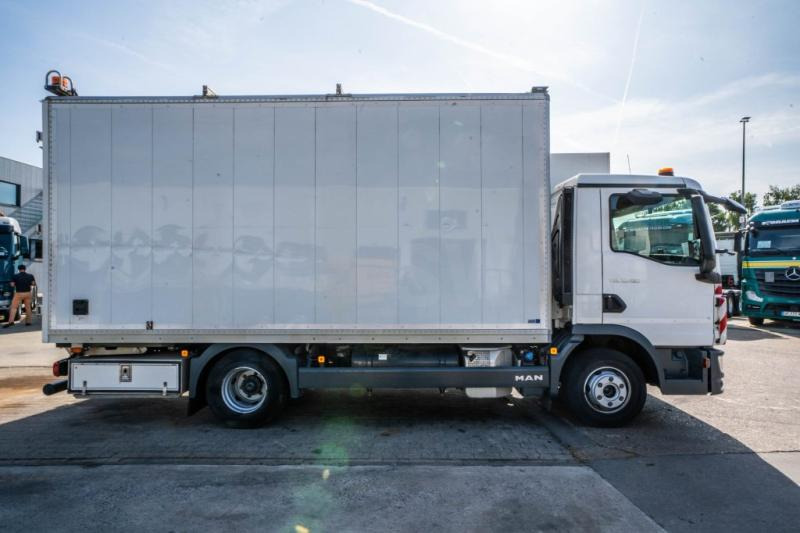 MAN TGL 10.190 BL - CARVAL INBOUW - Kamion sa zatvorenim sandukom: slika 3 MAN TGL 10.190 BL - CARVAL INBOUW - Kamion sa zatvorenim sandukom: slika 3