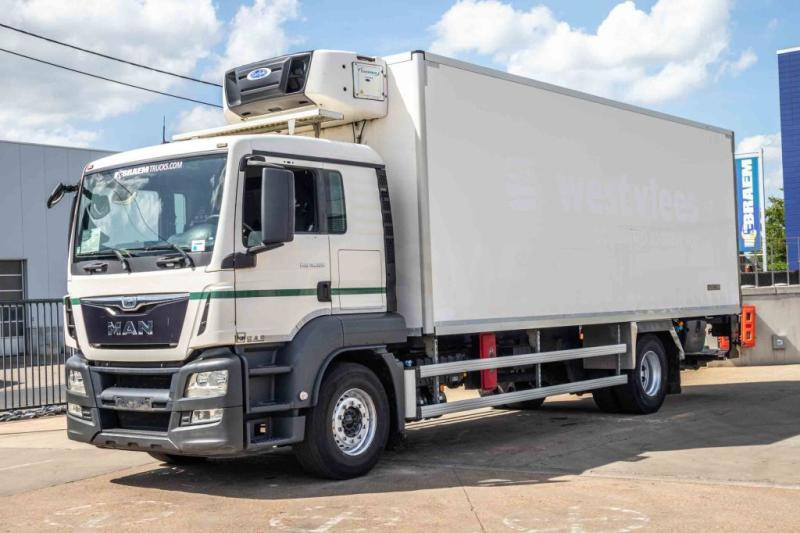 MAN TGS 18.320 BL -CARRIER 850-Vlees/Meat/Viande/Fleisch - Hladnjača: slika 1 MAN TGS 18.320 BL -CARRIER 850-Vlees/Meat/Viande/Fleisch - Hladnjača: slika 1