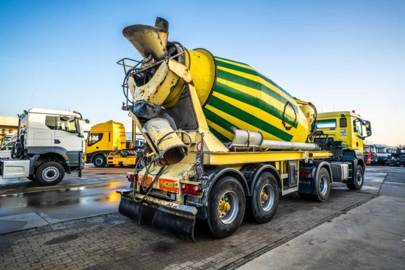 MAN TGS 18.440 BLS 4x4 (+cardan)+STETTER 10M3 - Mikser za beton: slika 4 MAN TGS 18.440 BLS 4x4 (+cardan)+STETTER 10M3 - Mikser za beton: slika 4